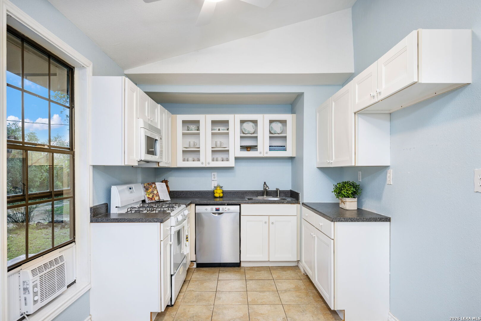 24710 Pack Saddle Trail San Antonio TX 78255