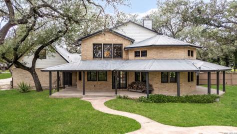 114 Massad Drive Pleasanton TX 78064