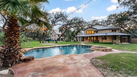 114 Massad Drive Pleasanton TX 78064