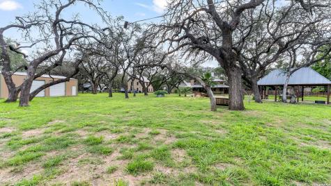 114 Massad Drive Pleasanton TX 78064
