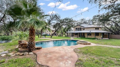 114 Massad Drive Pleasanton TX 78064