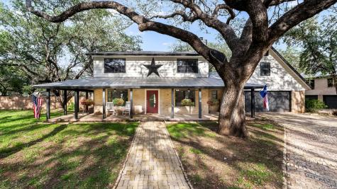 114 Massad Drive Pleasanton TX 78064