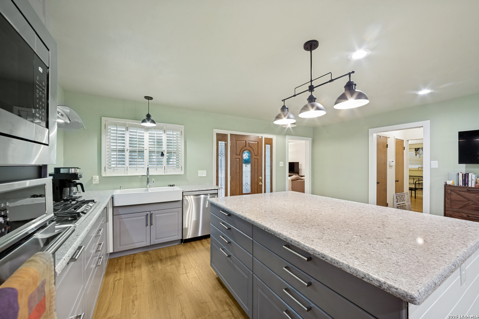 6534 Hoofs San Antonio TX 78240