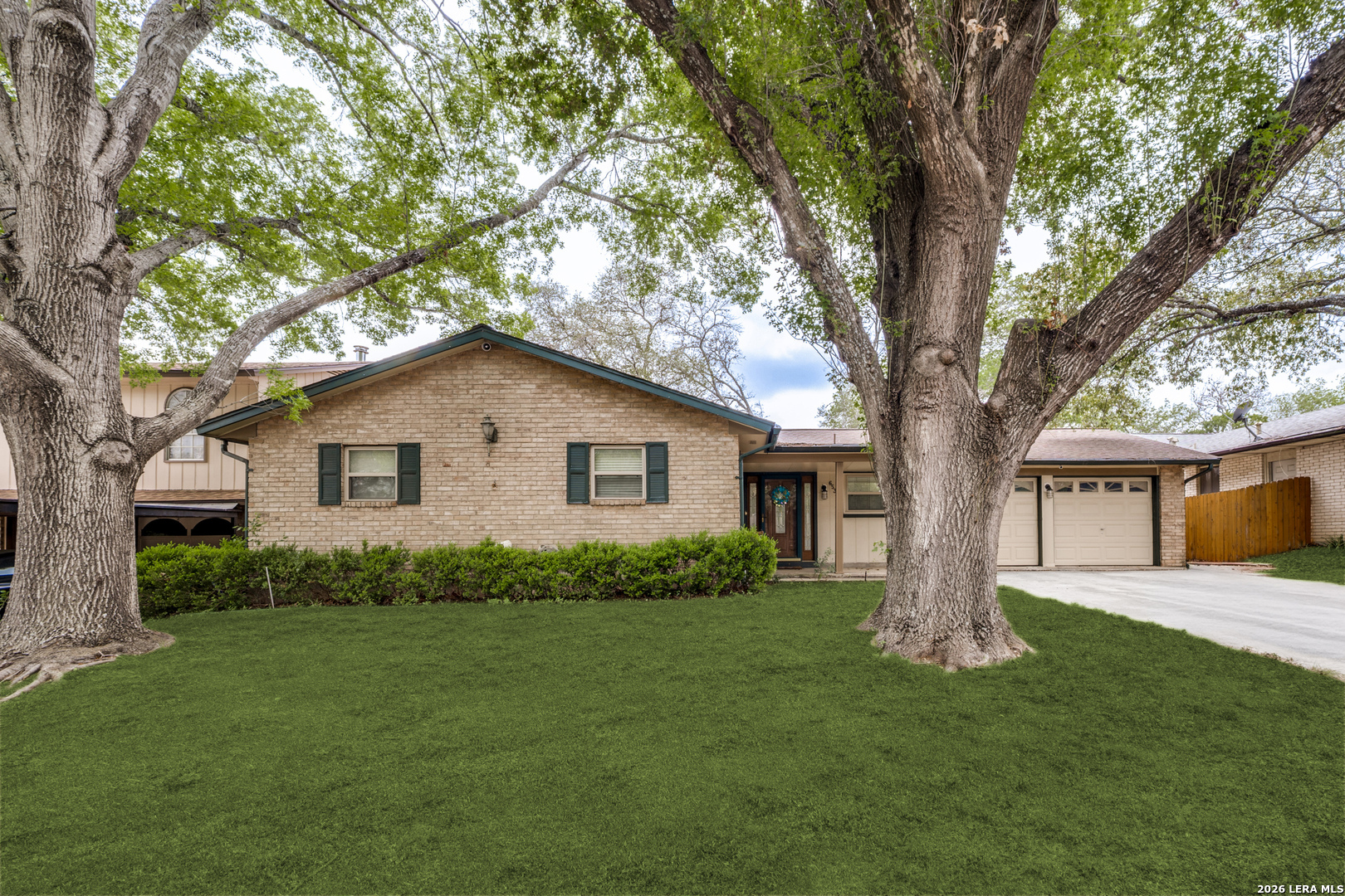 6534 Hoofs San Antonio TX 78240