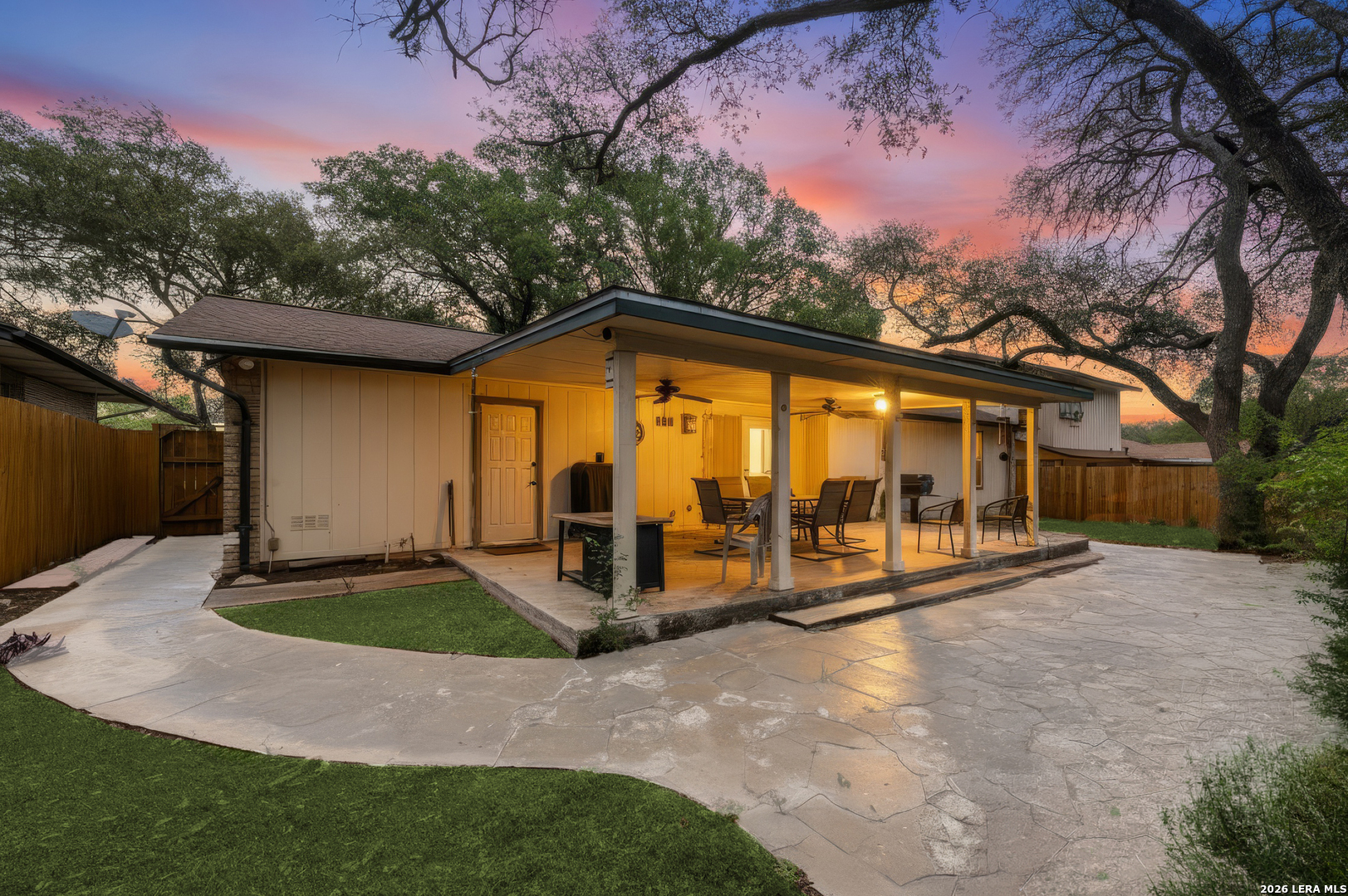 6534 Hoofs San Antonio TX 78240