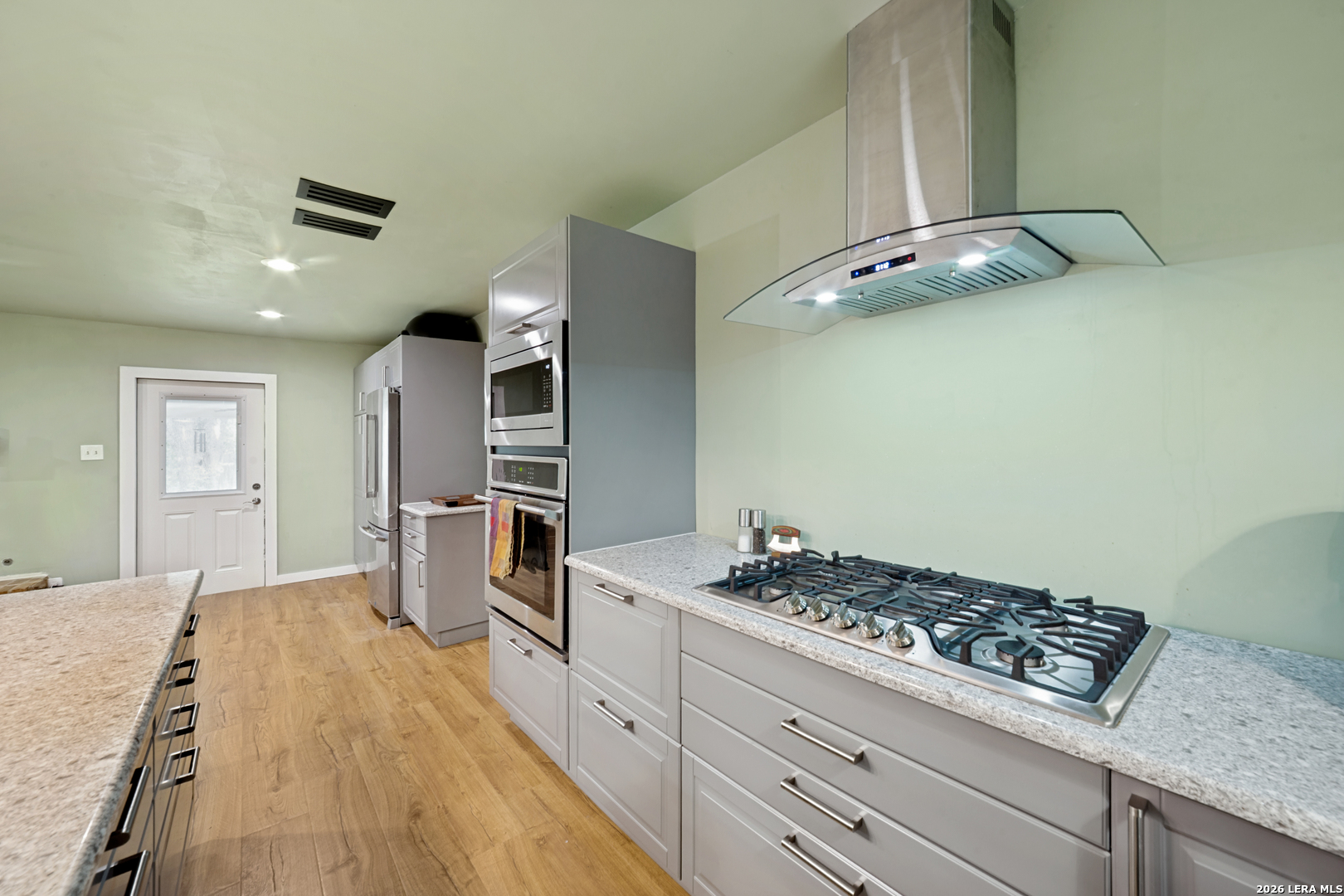6534 Hoofs San Antonio TX 78240
