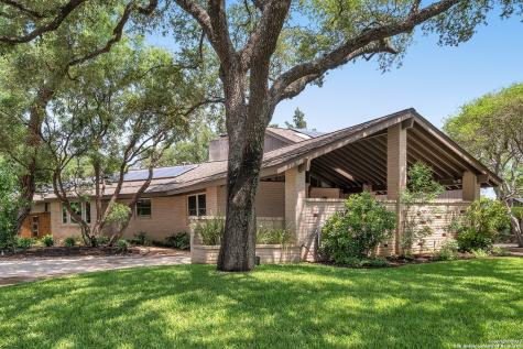 301 Lochaven Lane Castle Hills TX 78213
