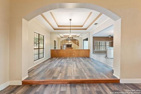 5421 Lockhill San Antonio TX 78240