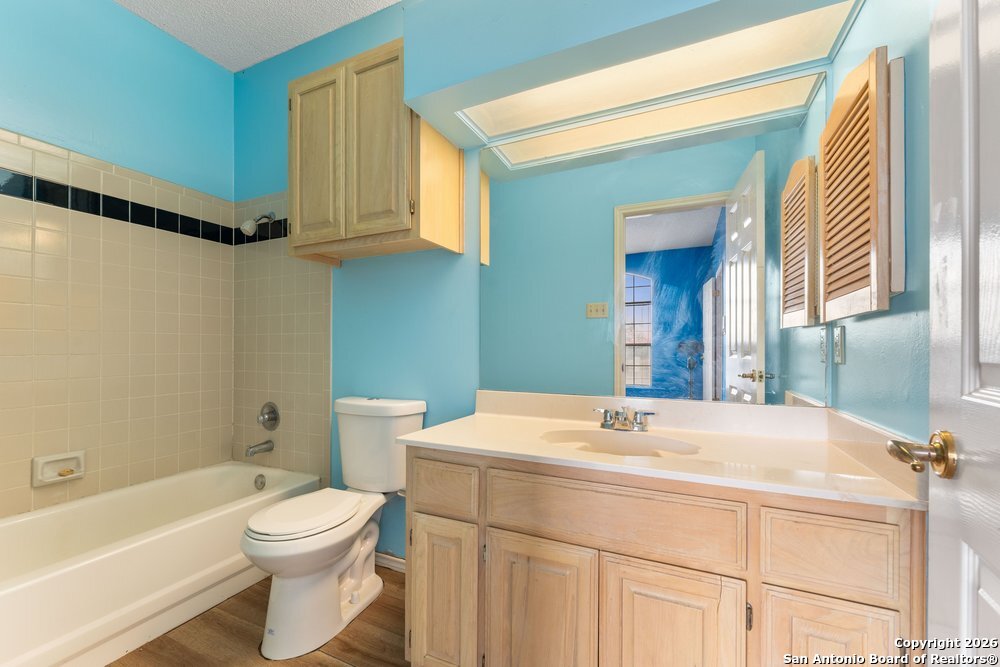 5421 Lockhill San Antonio TX 78240