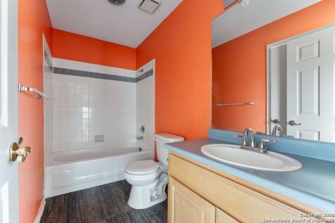5421 Lockhill San Antonio TX 78240