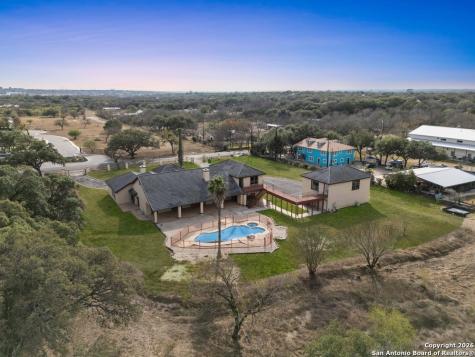 5421 Lockhill San Antonio TX 78240