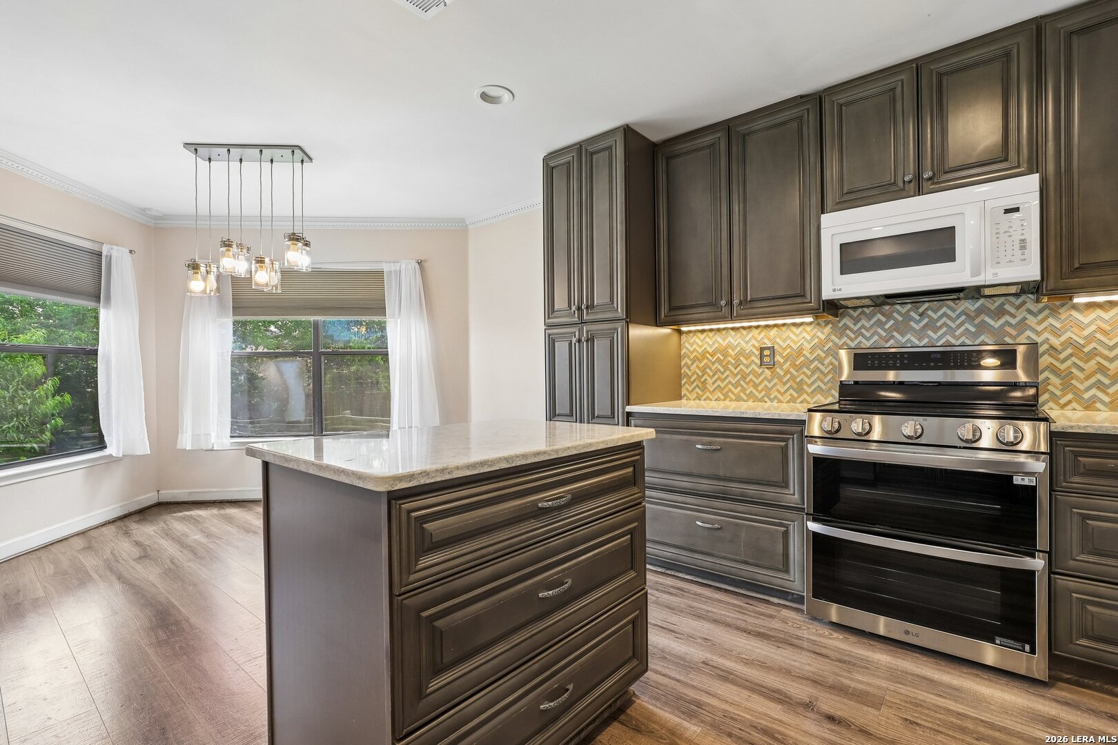 6711 Beech Trail Drive Converse TX 78109