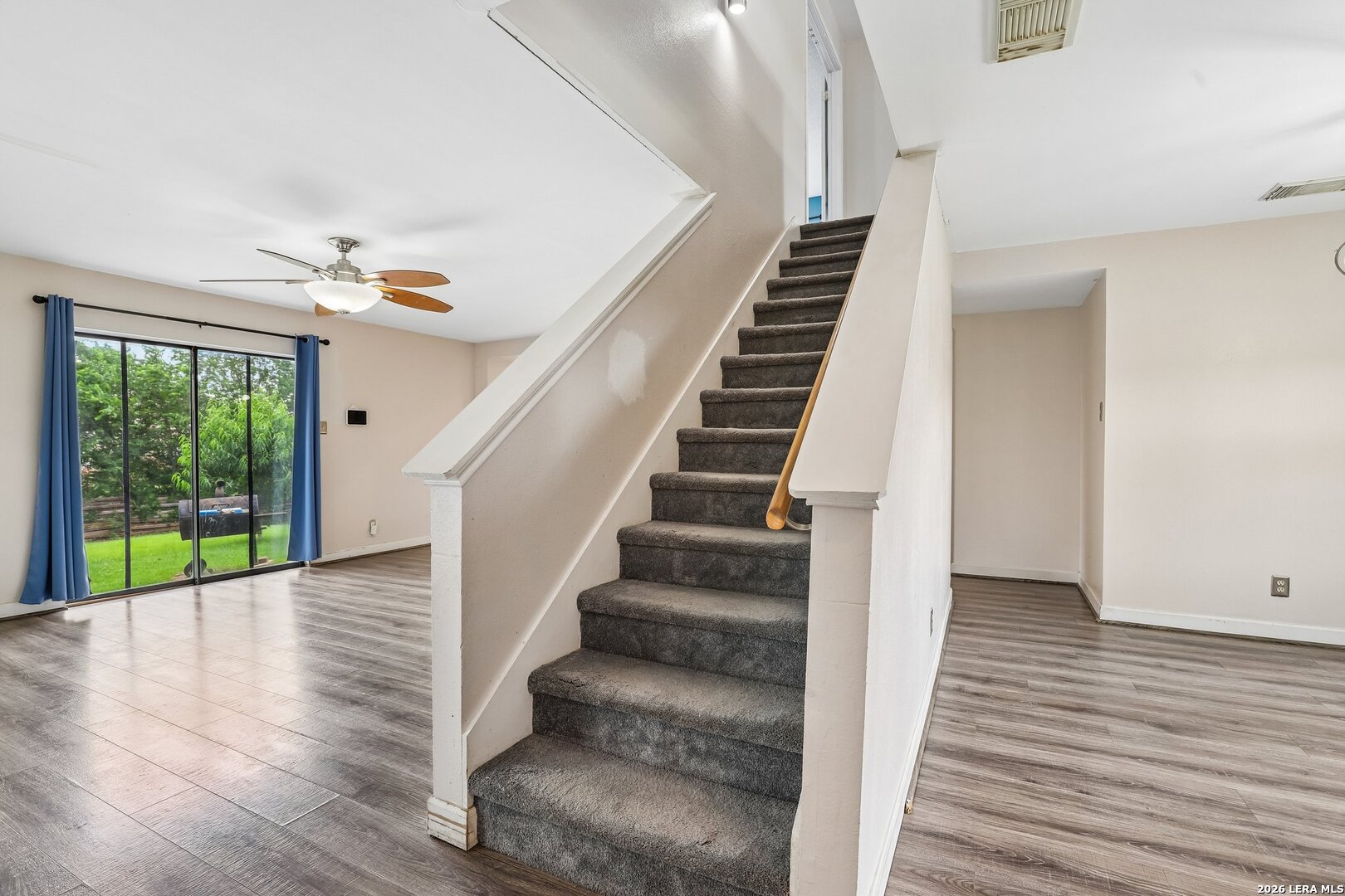 6711 Beech Trail Drive Converse TX 78109