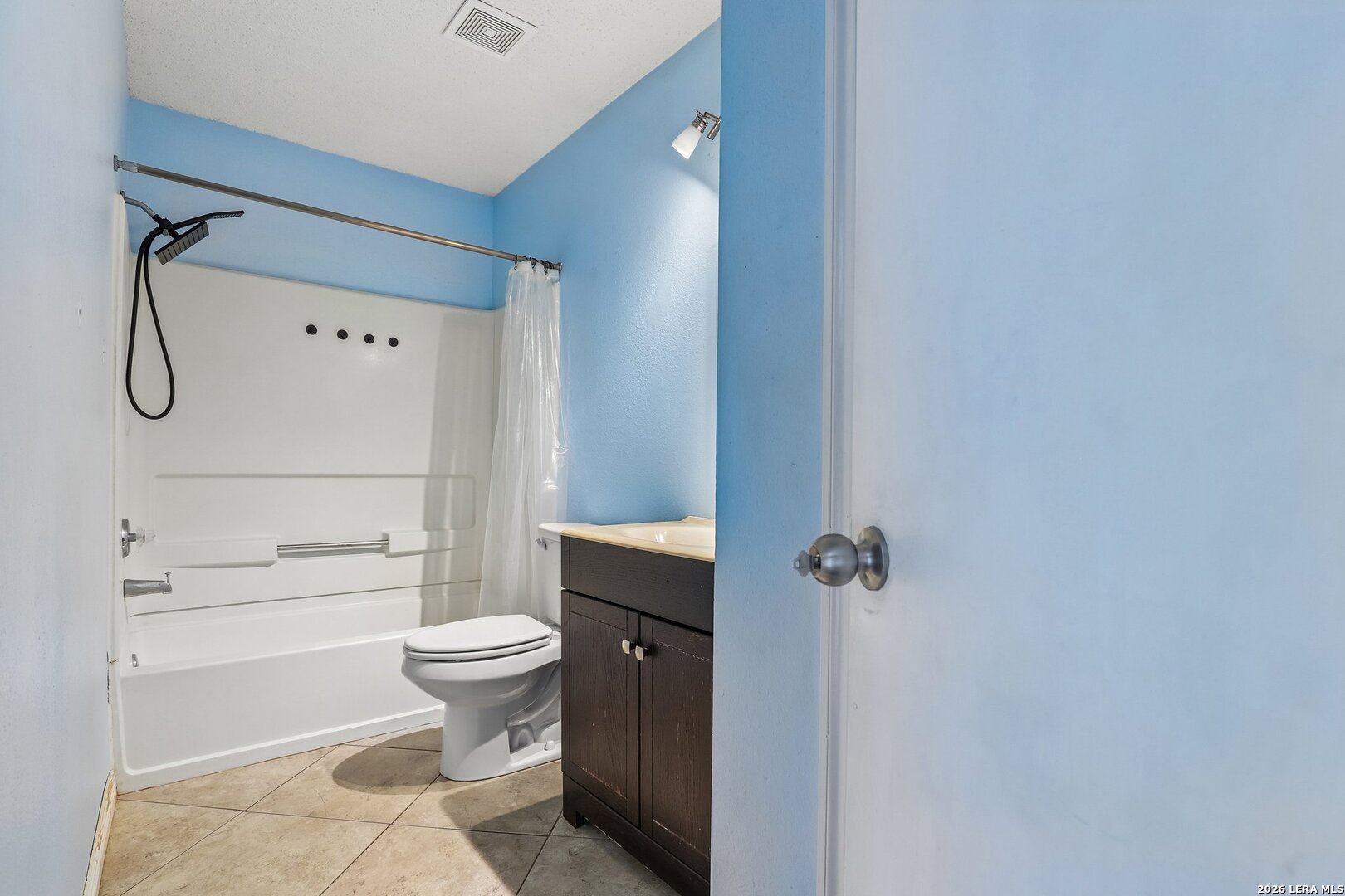 6711 Beech Trail Drive Converse TX 78109