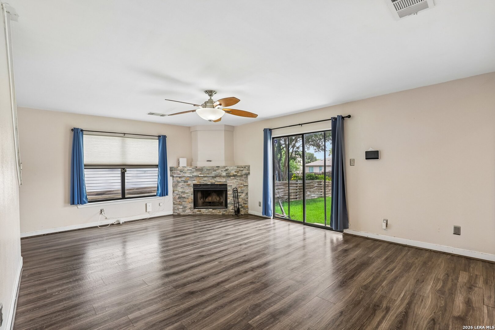 6711 Beech Trail Drive Converse TX 78109
