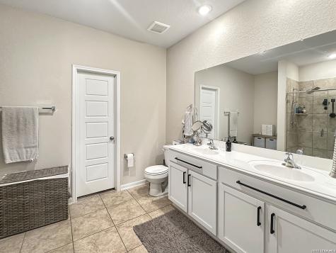 1906 Reserve New Braunfels TX 78130