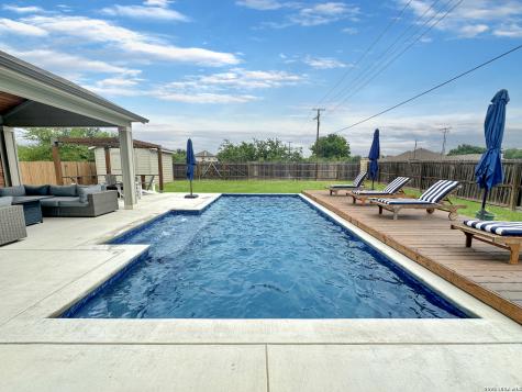 1906 Reserve New Braunfels TX 78130