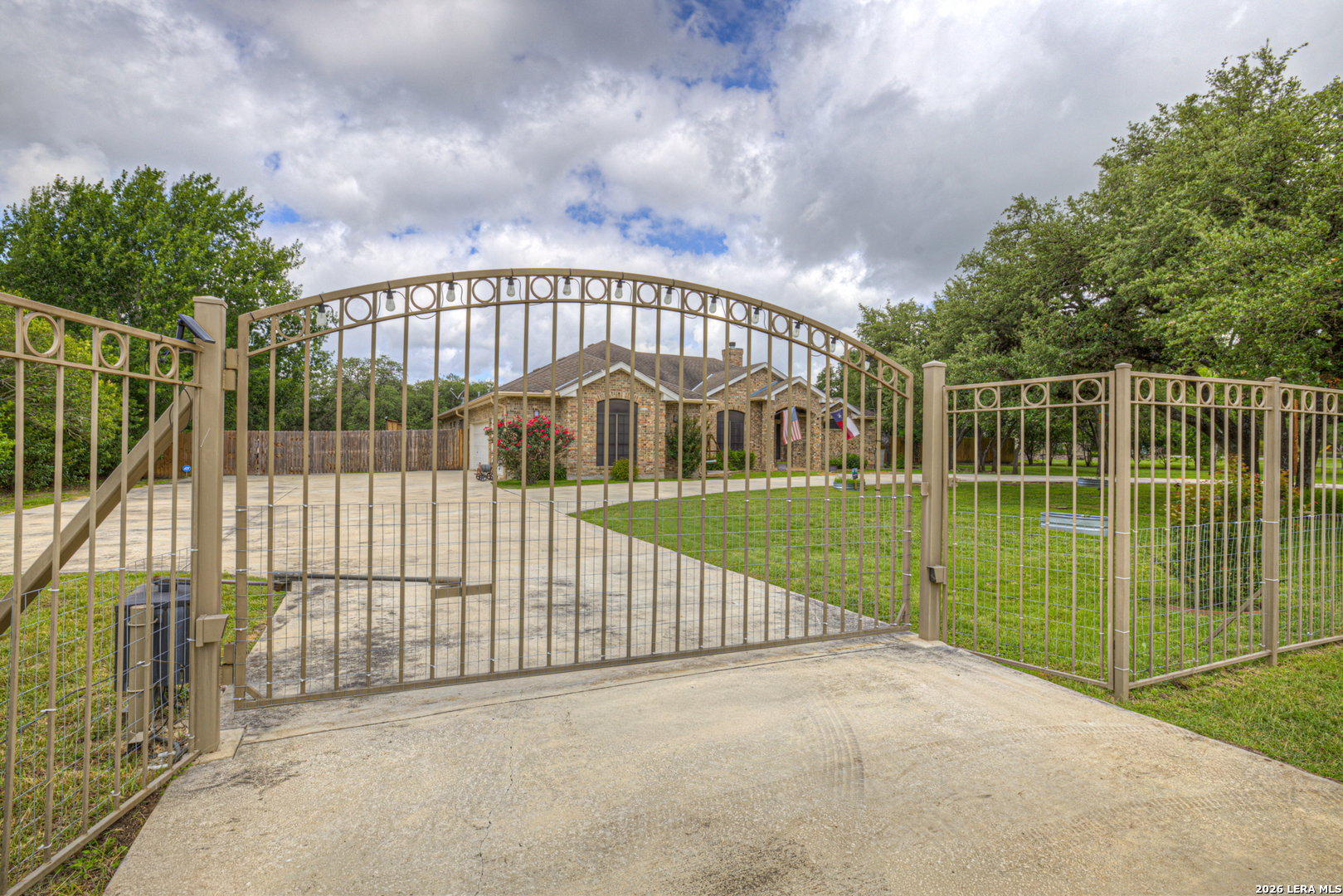 8472 Rolling Acres Trail Fair Oaks Ranch TX 78015