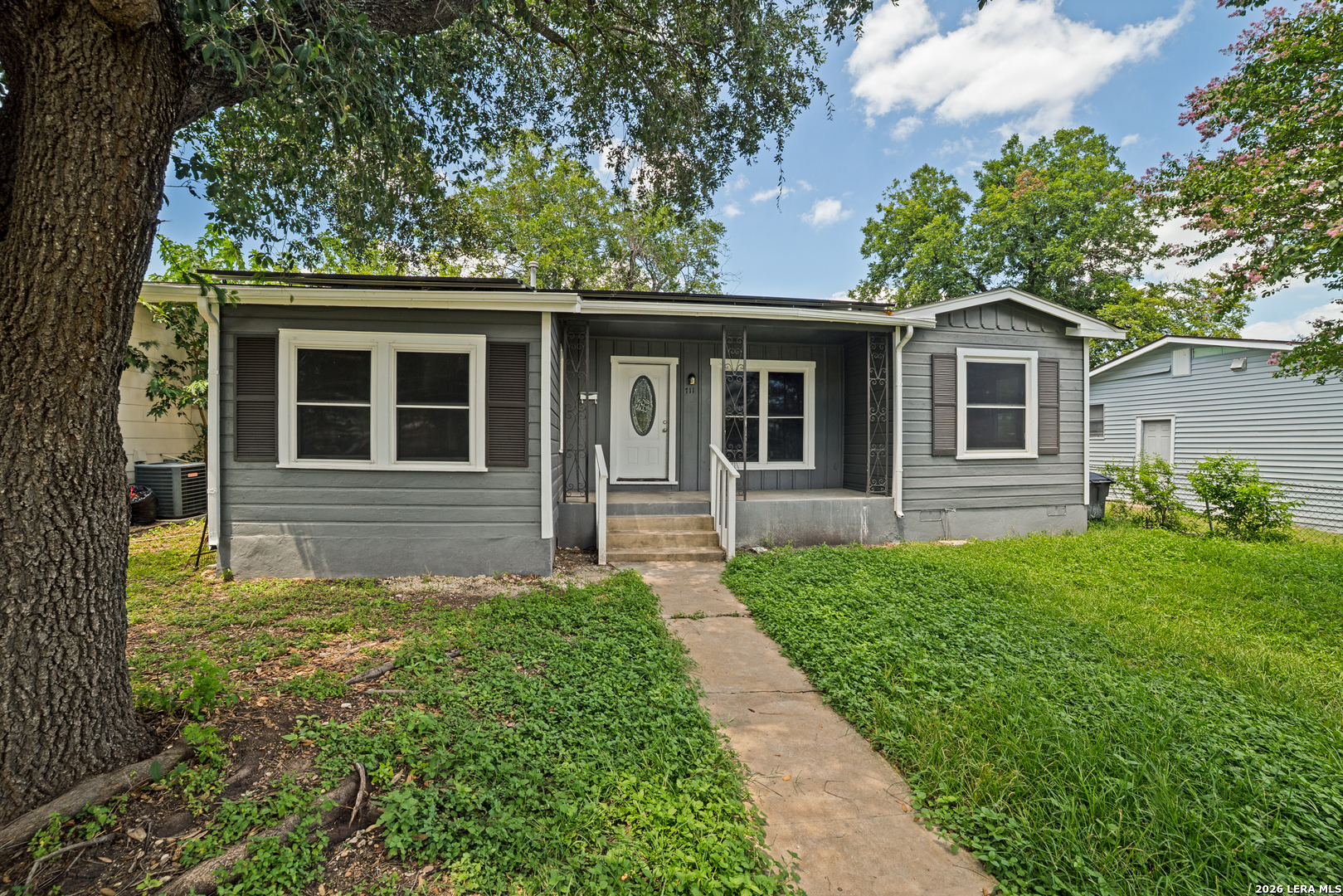 711 John Adams San Antonio TX 78228