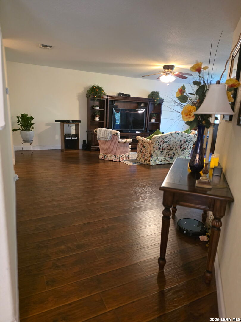 6714 Carlsbad Rio San Antonio TX 78233