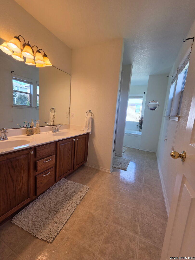 6714 Carlsbad Rio San Antonio TX 78233
