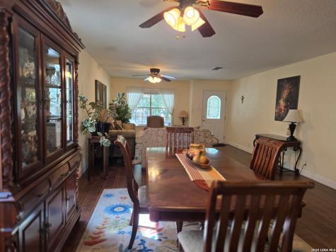 6714 Carlsbad Rio San Antonio TX 78233