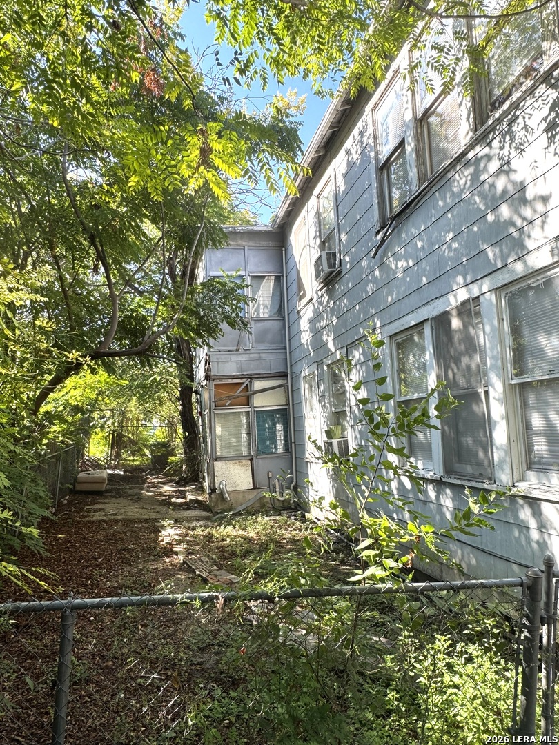 261 Natalen Avenue San Antonio TX 78209