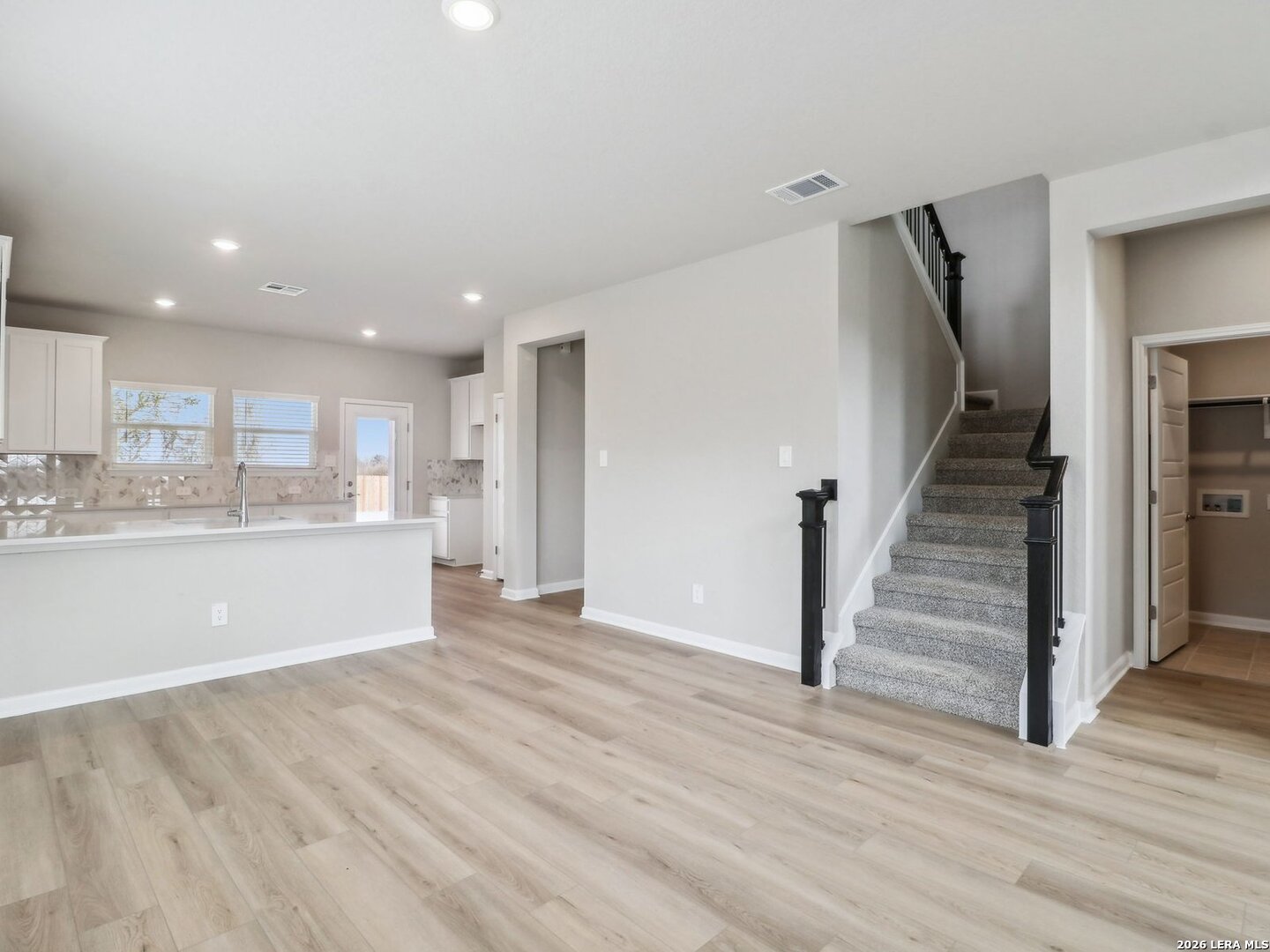 6438 Prince Howard San Antonio TX 78239