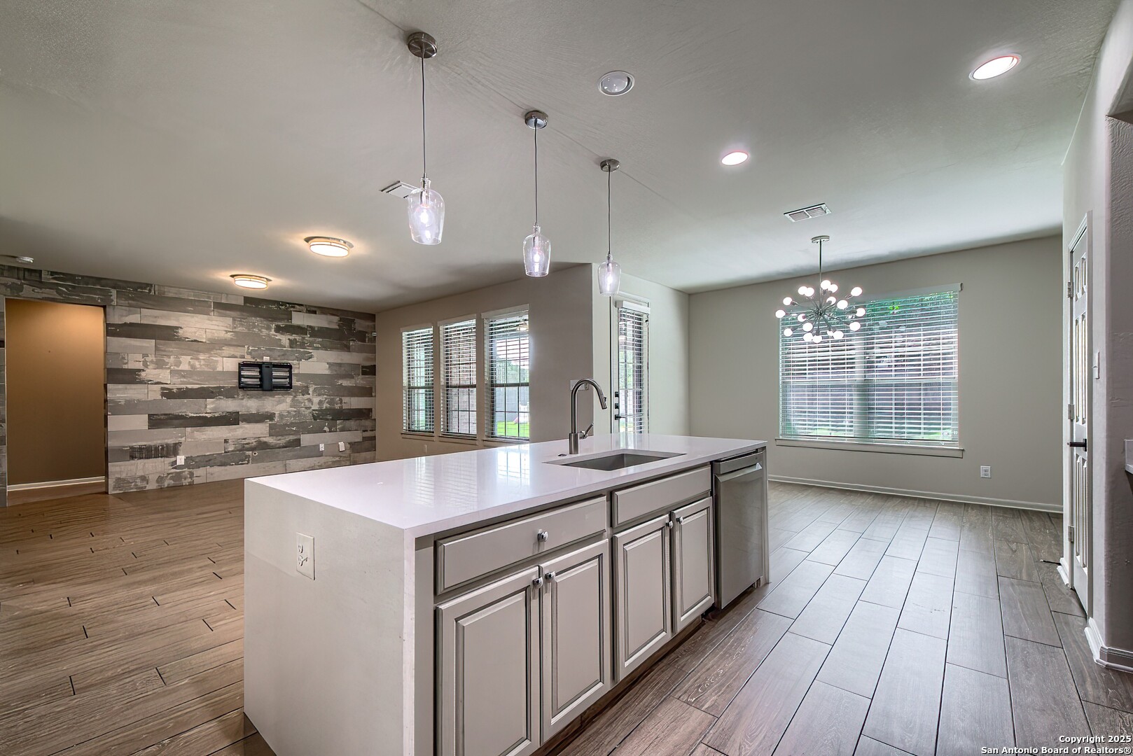 19215 Bartlett Bay San Antonio TX 78258