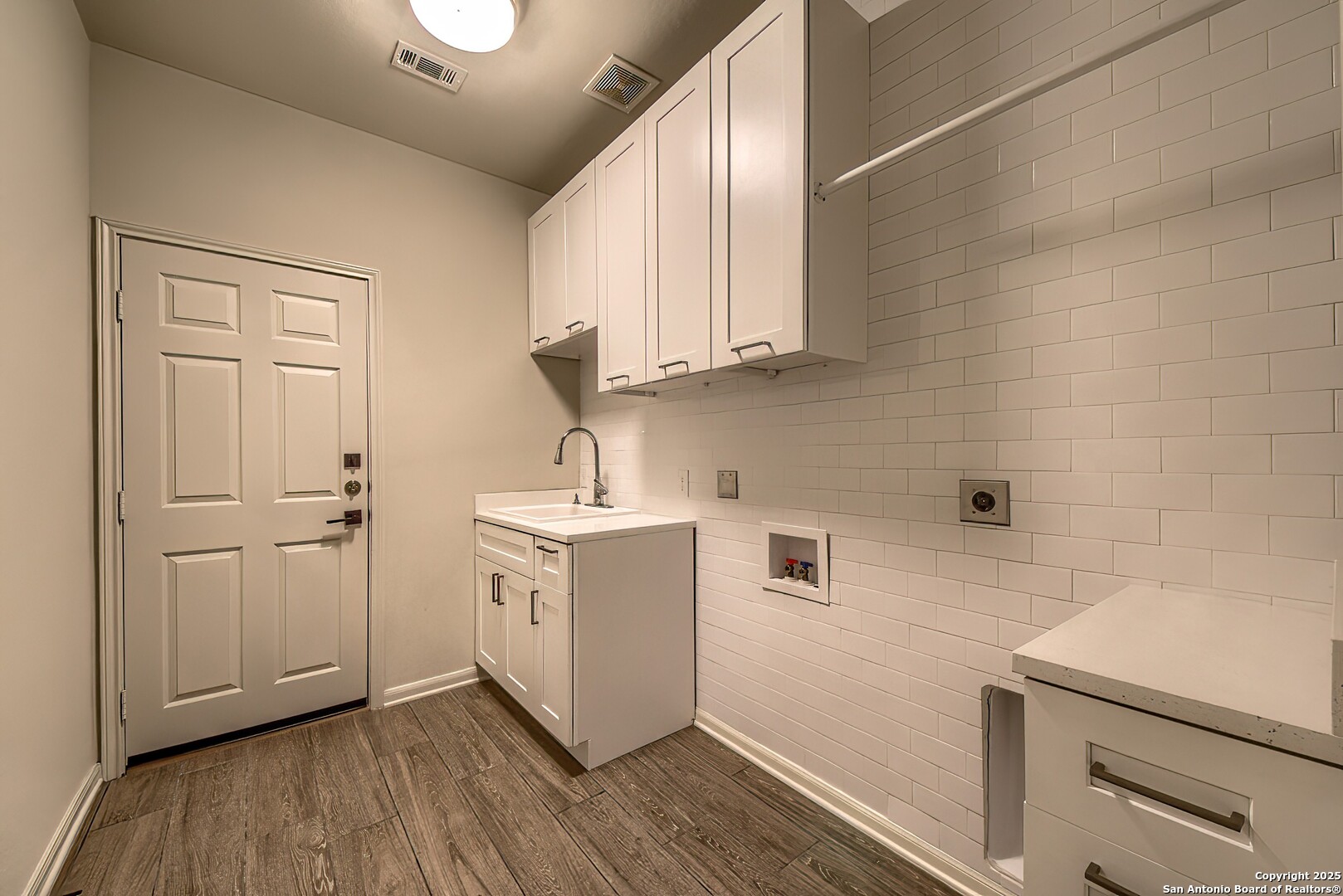 19215 Bartlett Bay San Antonio TX 78258