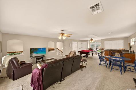 2827 Meadow Breeze New Braunfels TX 78132