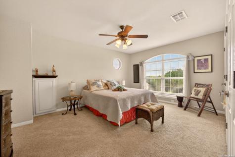 2827 Meadow Breeze New Braunfels TX 78132