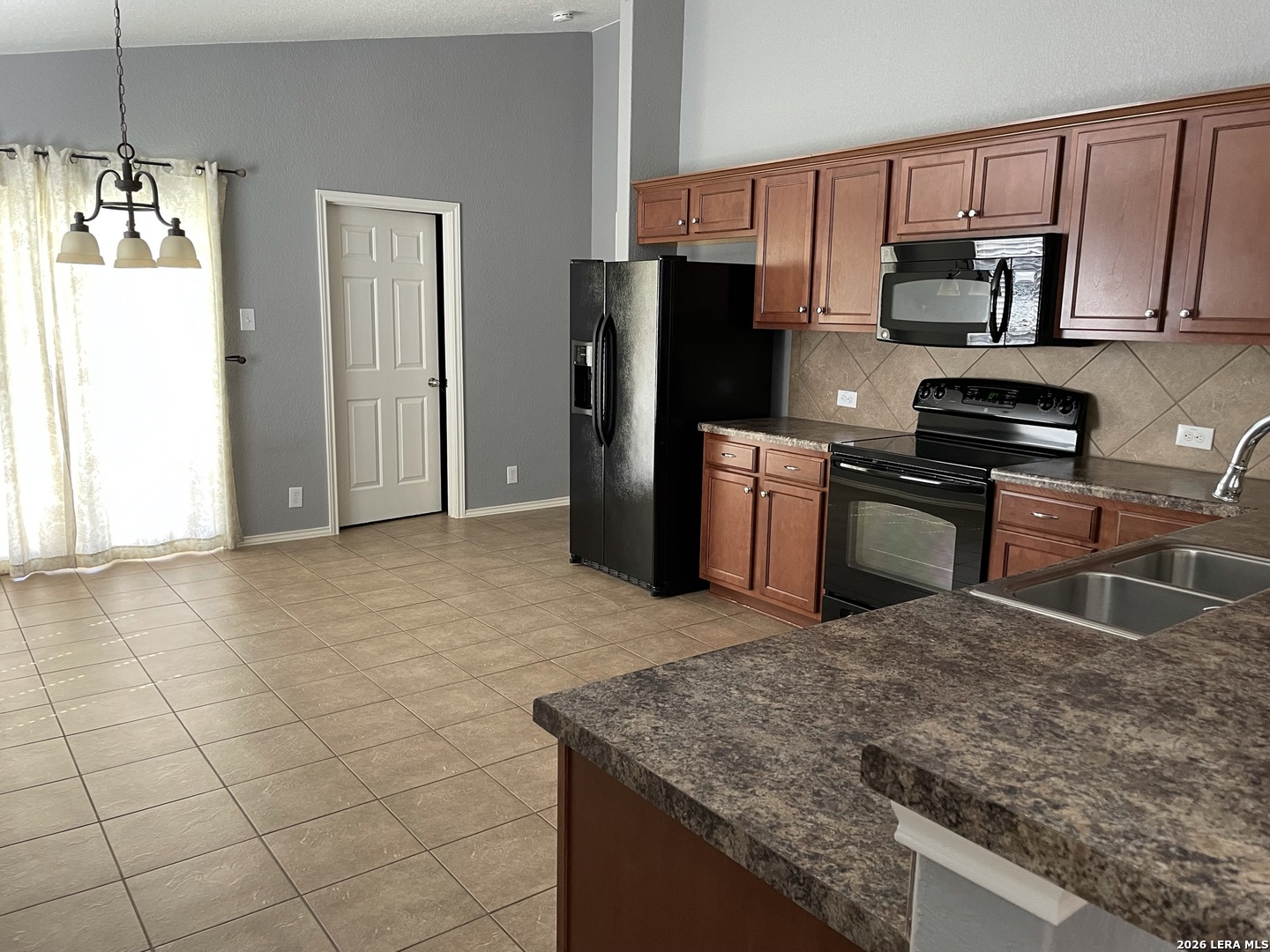 643 Tom Kemp New Braunfels TX 78130