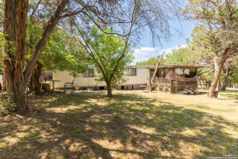 734 Green Castle Place Canyon Lake TX 78133