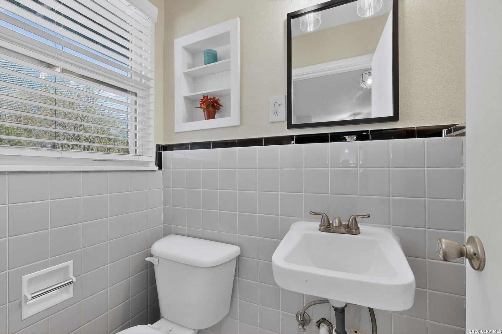 414 Sharon San Antonio TX 78216