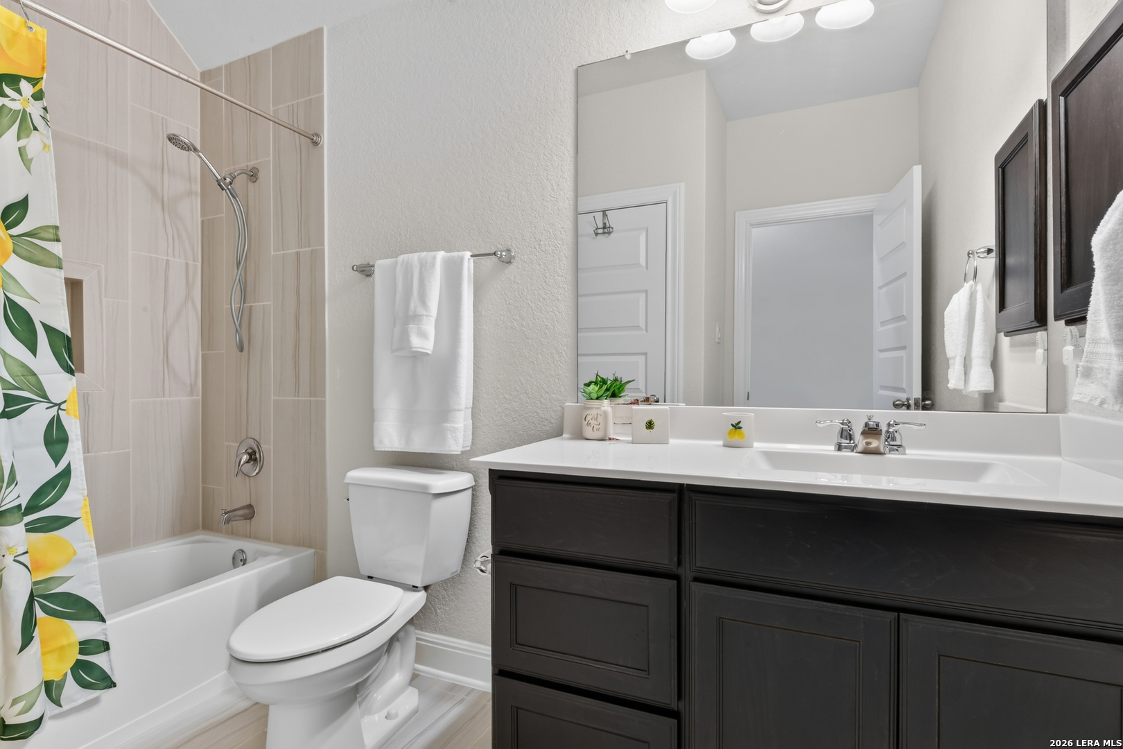 27617 Falls Cove Boerne TX 78015