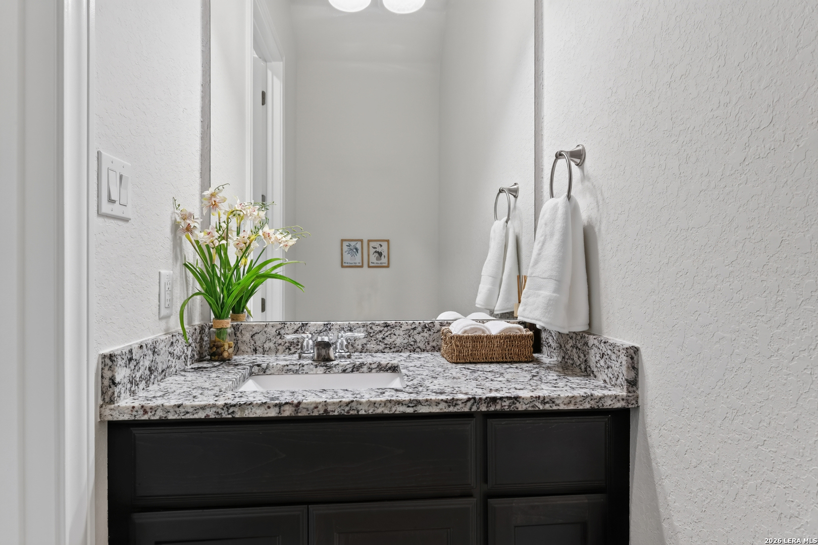 27617 Falls Cove Boerne TX 78015