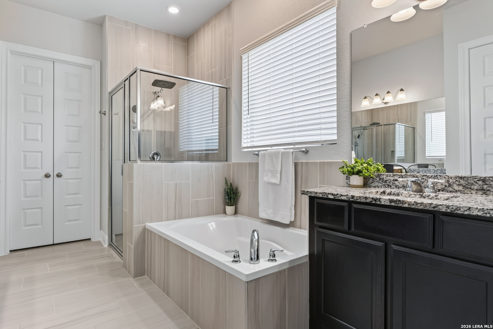 27617 Falls Cove Boerne TX 78015