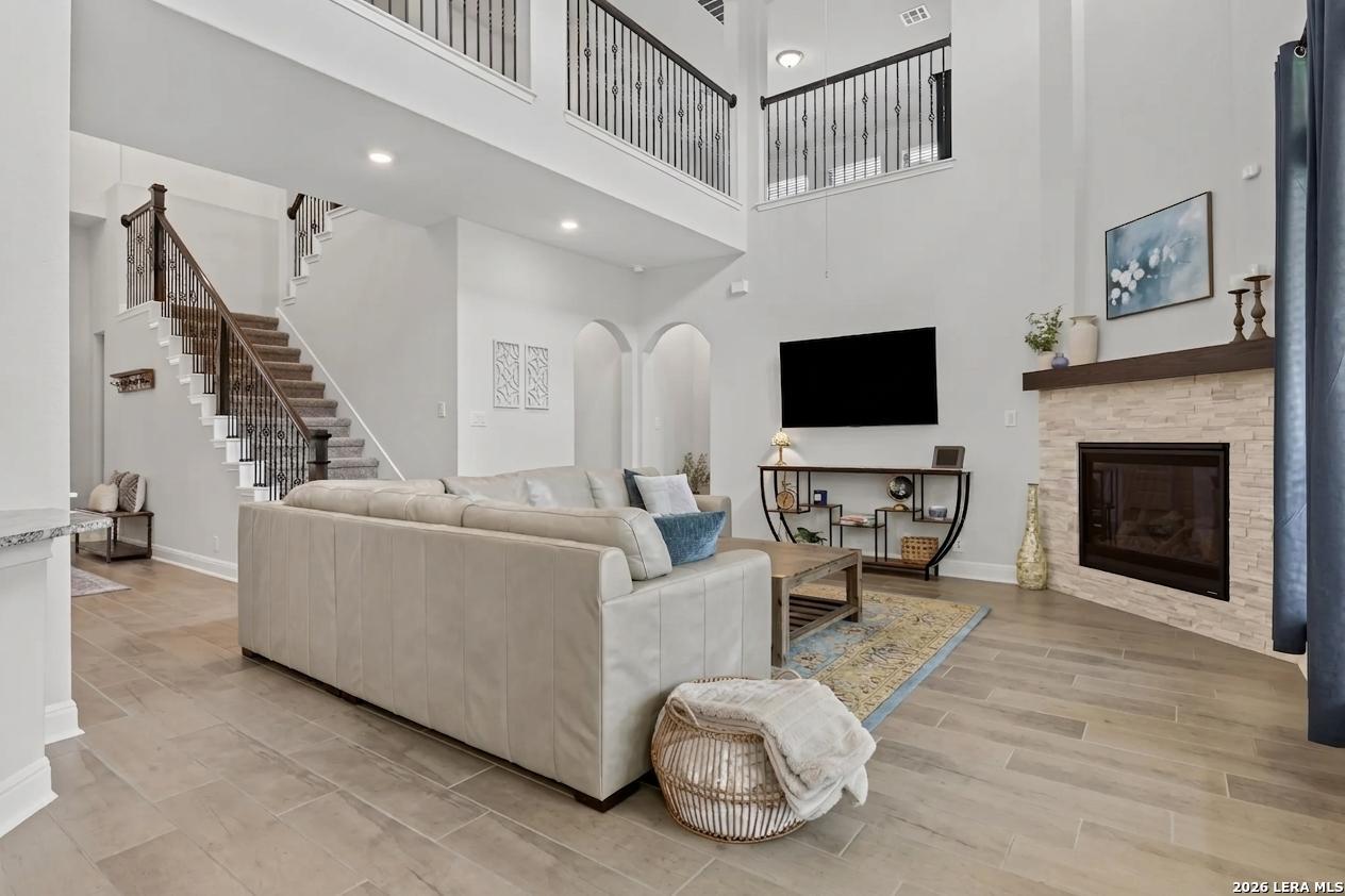 27617 Falls Cove Boerne TX 78015