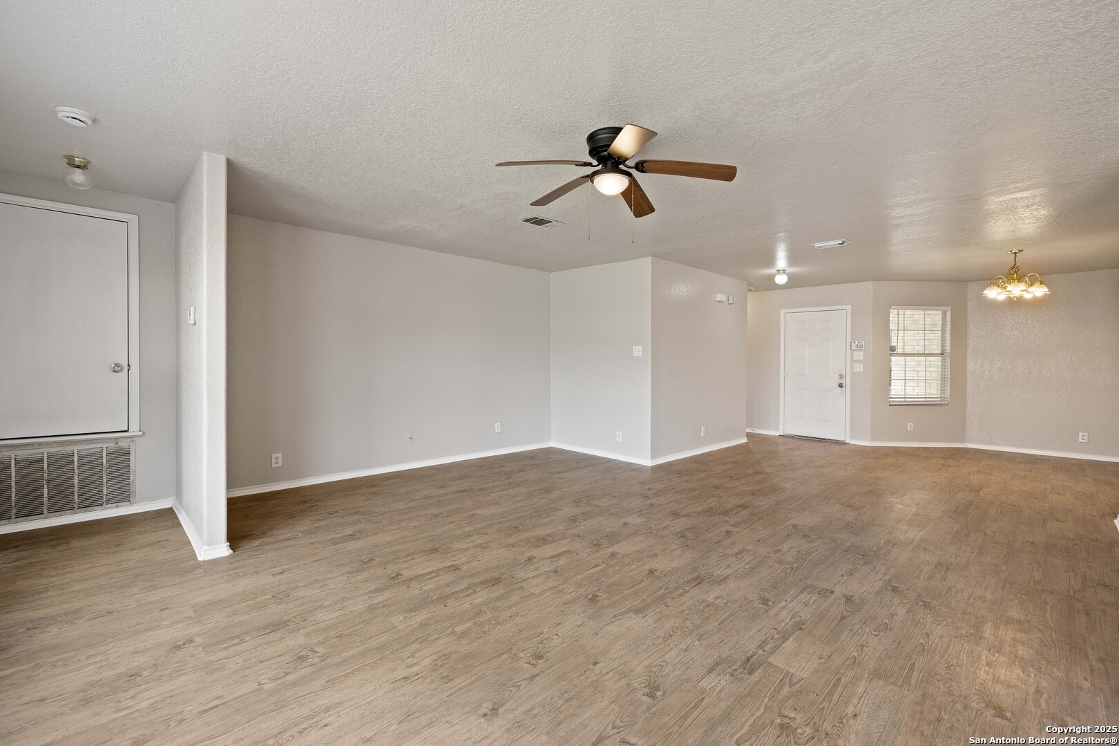 6289 Jackies Farm San Antonio TX 78244