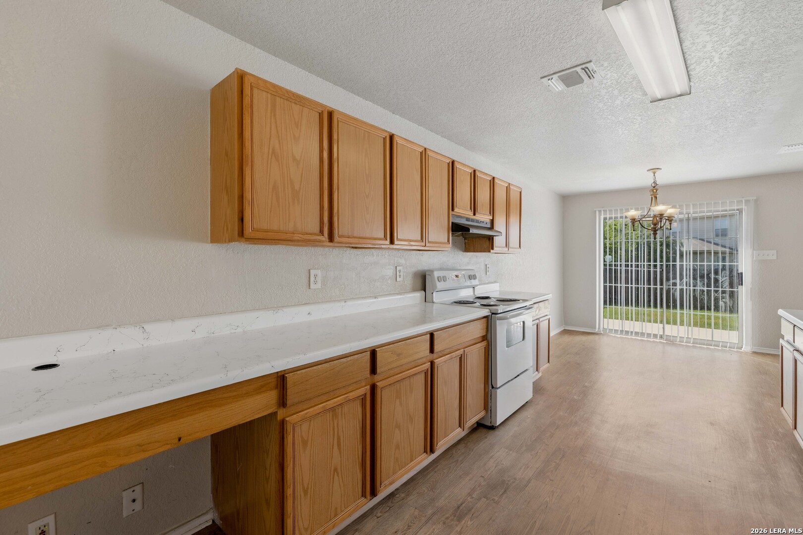 6289 Jackies Farm San Antonio TX 78244