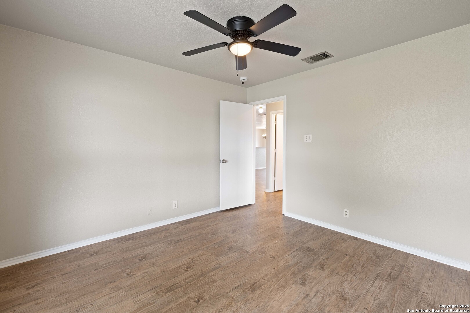 6289 Jackies Farm San Antonio TX 78244