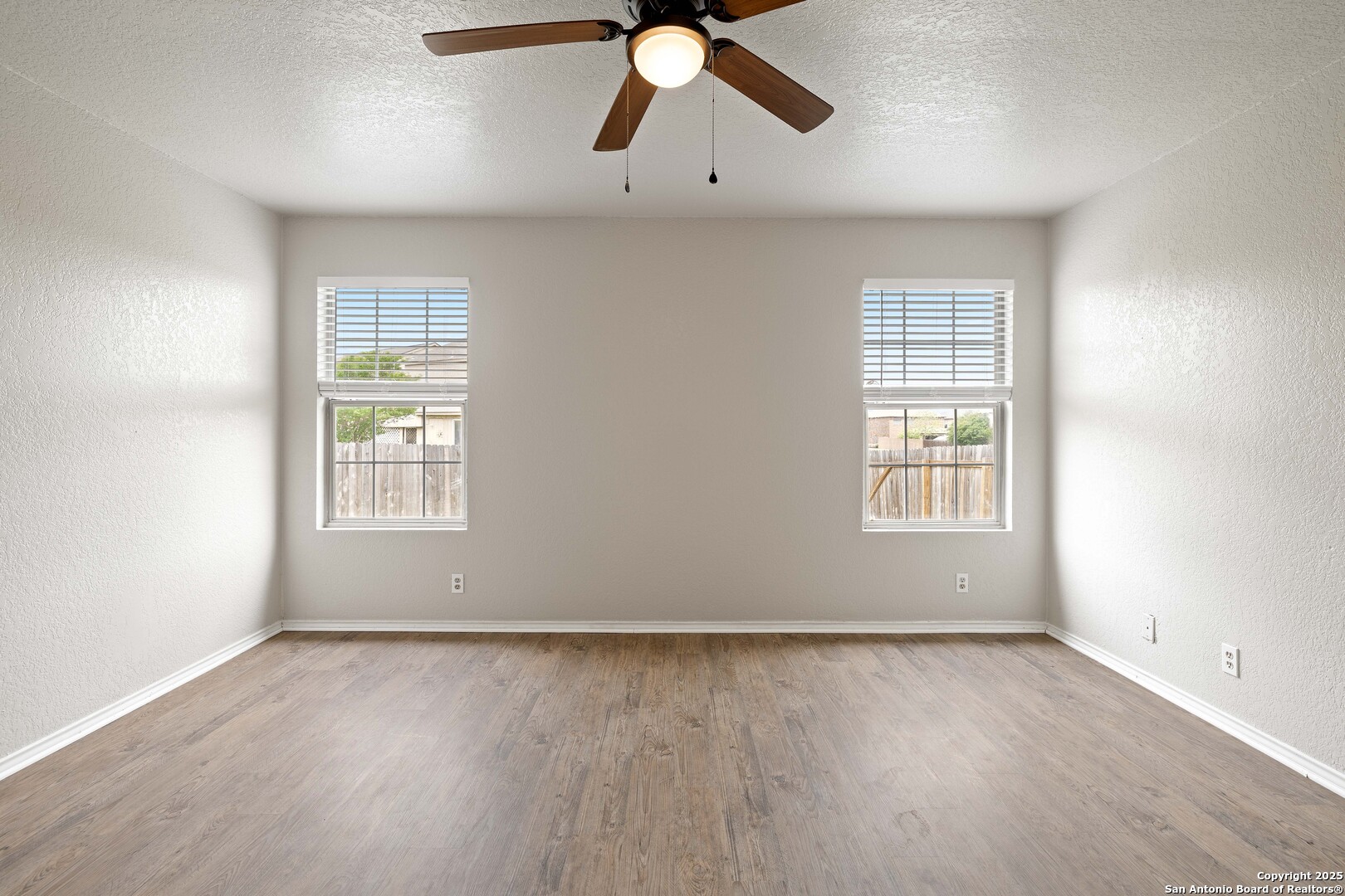 6289 Jackies Farm San Antonio TX 78244
