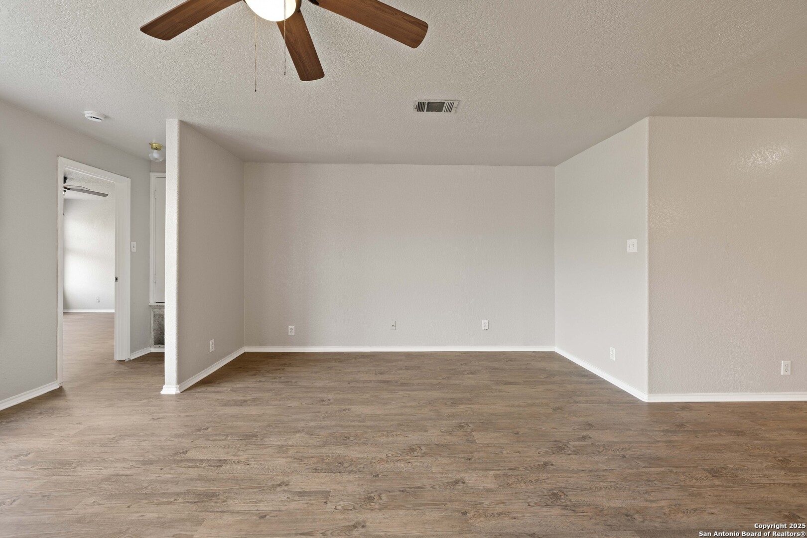 6289 Jackies Farm San Antonio TX 78244