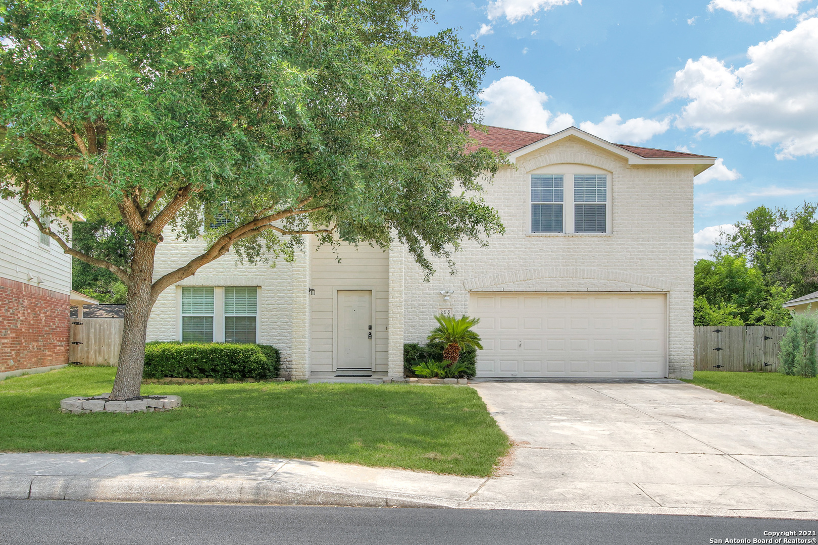8819 Hetherington Drive San Antonio TX 78240