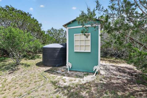 1721 Lakeshore Drive N Bandera TX 78003