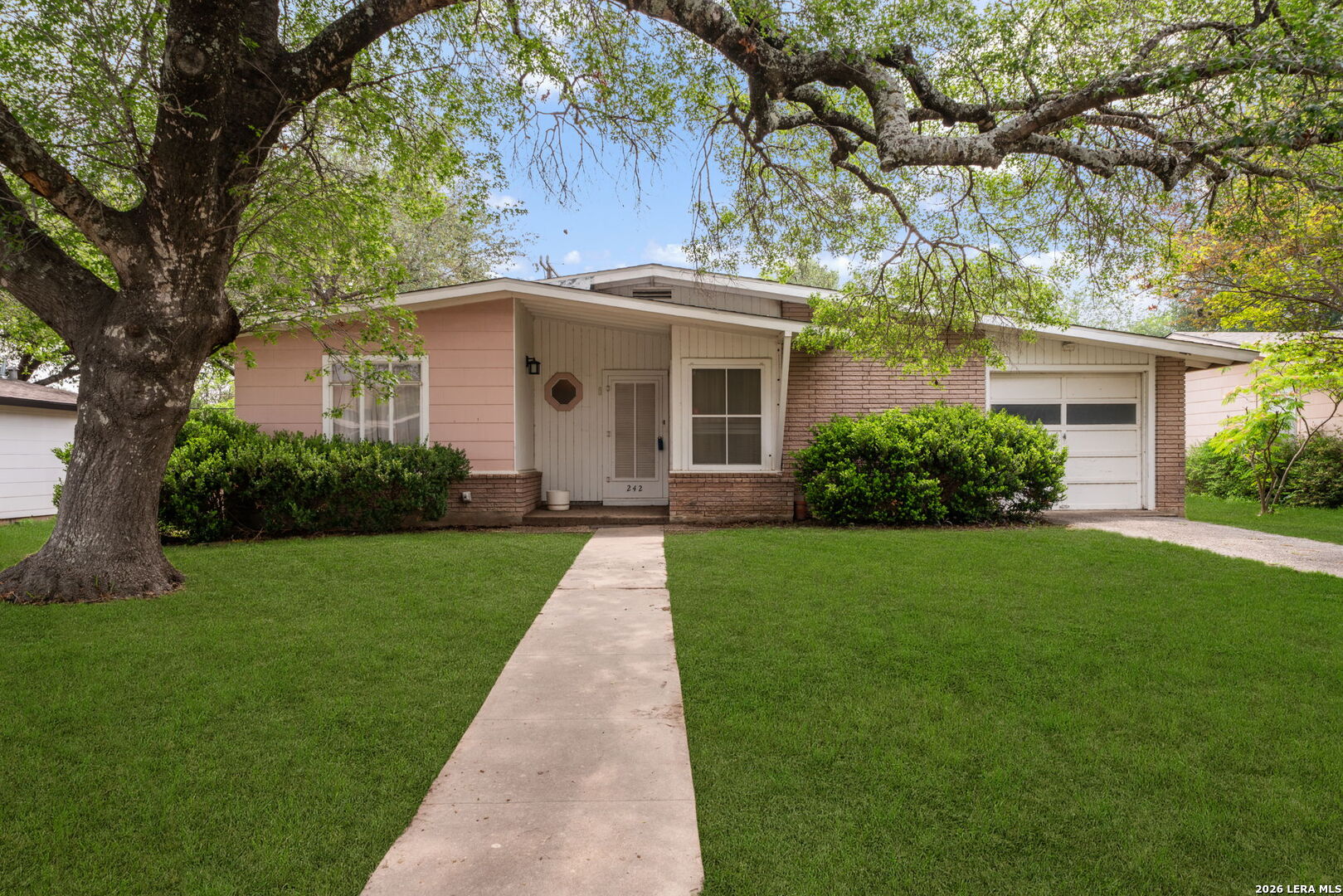 242 Middlebury San Antonio TX 78217