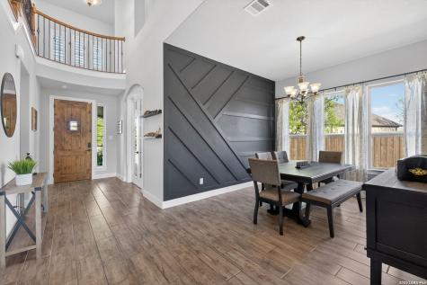 107 Lilly Bluff Castroville TX 78009