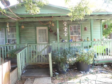 236 E Baylor San Antonio TX 78204
