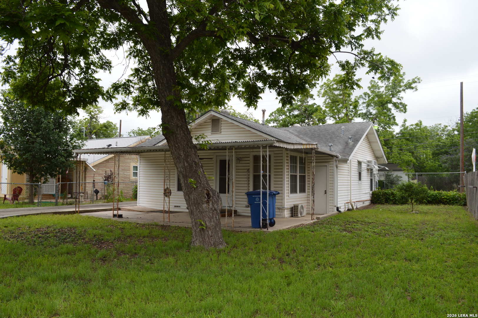 425 Robert E Lee San Antonio TX 78214